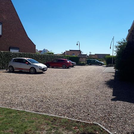 Bed And Breakfast "De Smousenhoek" Ouddorp Exterior foto